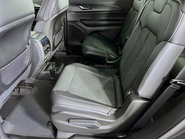 new 2025 Jeep Grand Cherokee L car, priced at $43,053