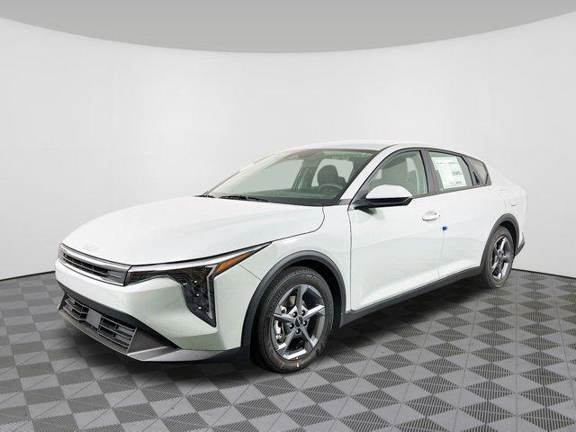 new 2025 Kia K4 car, priced at $23,370