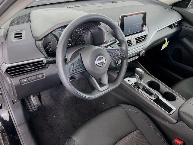 new 2025 Nissan Altima car, priced at $25,678