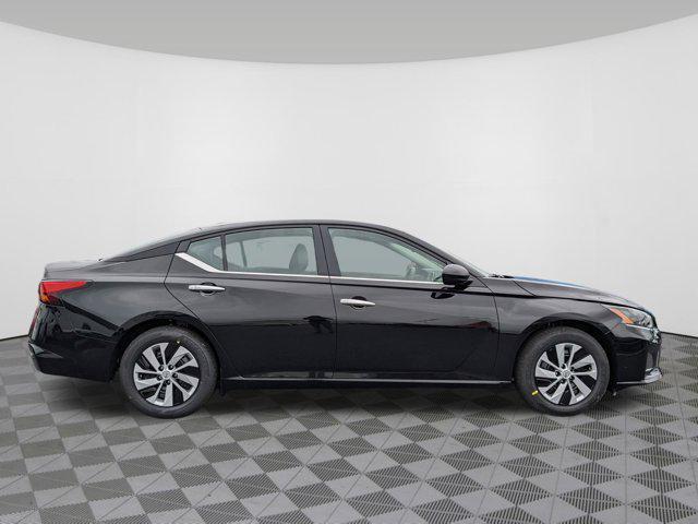 new 2025 Nissan Altima car, priced at $25,678