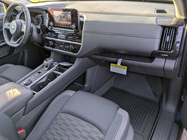 new 2025 Nissan Pathfinder car, priced at $43,687