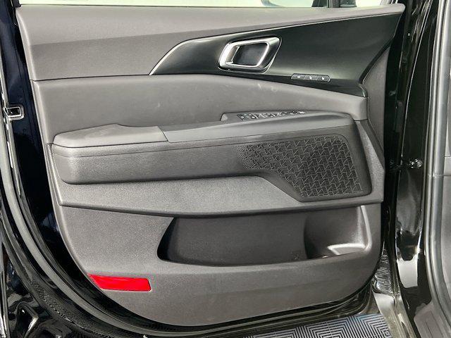 new 2026 Kia Carnival car, priced at $47,836