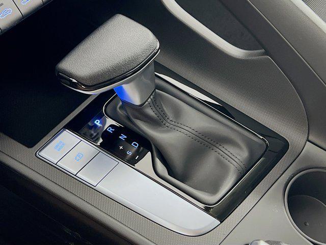 new 2025 Hyundai Elantra car, priced at $23,497