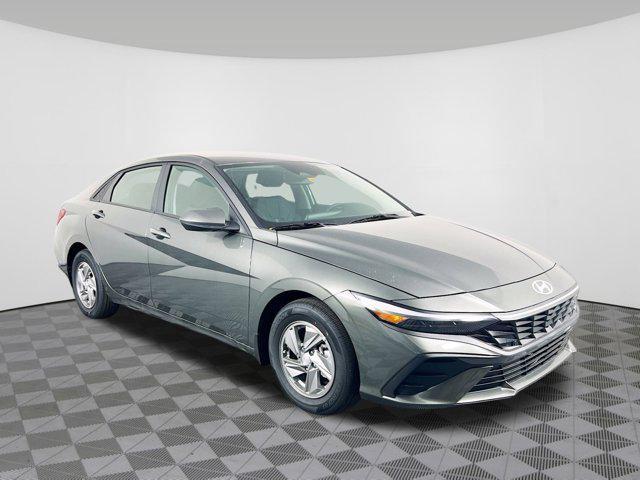 new 2025 Hyundai Elantra car, priced at $23,497