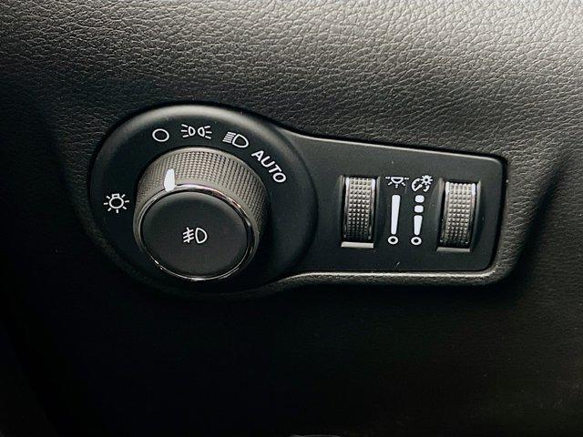 new 2025 Jeep Compass car, priced at $27,178