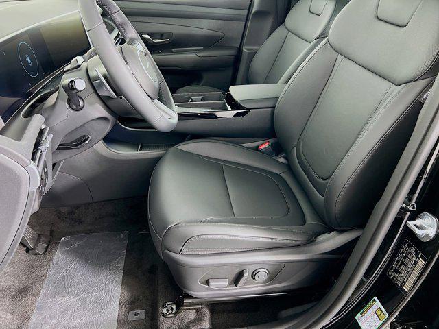 new 2025 Hyundai TUCSON Hybrid car, priced at $37,639