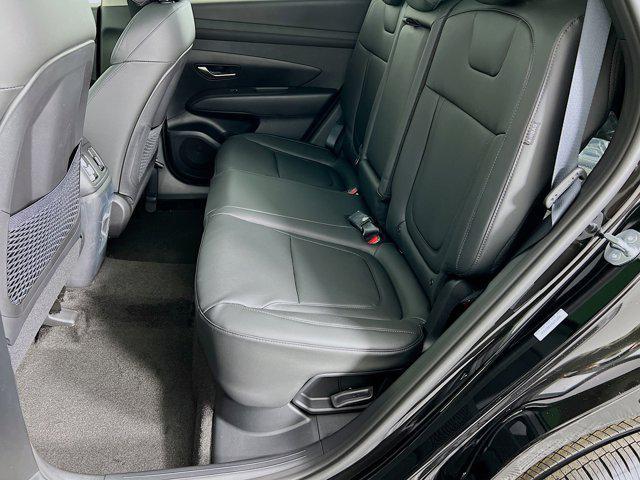 new 2025 Hyundai TUCSON Hybrid car, priced at $37,639