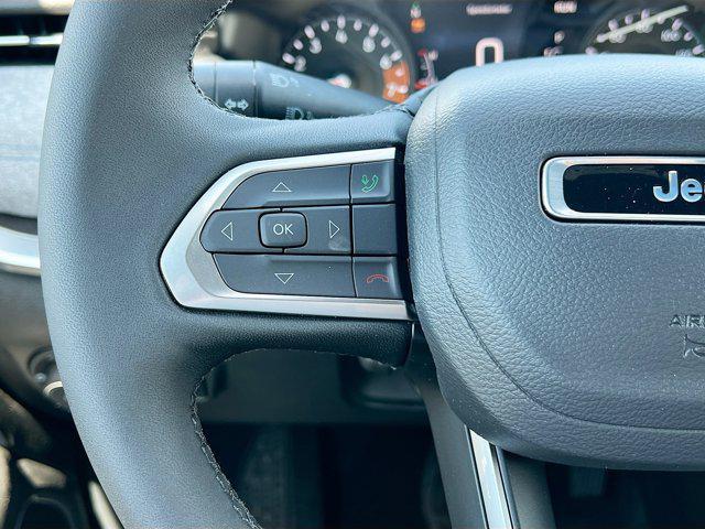 new 2025 Jeep Compass car, priced at $29,998