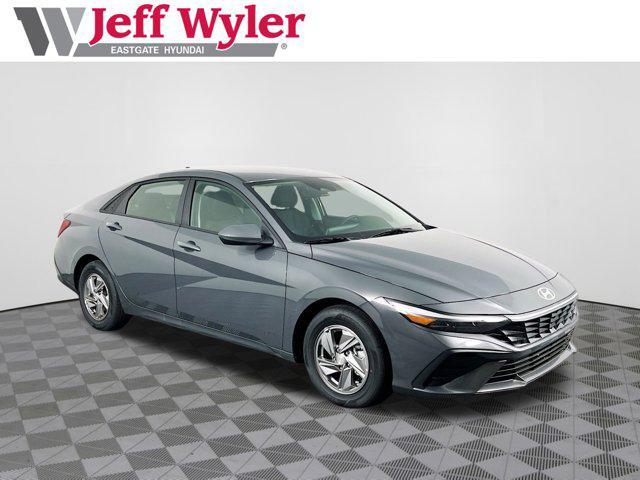 new 2025 Hyundai Elantra car, priced at $23,216