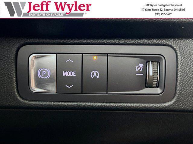 new 2025 Chevrolet Traverse car, priced at $44,220