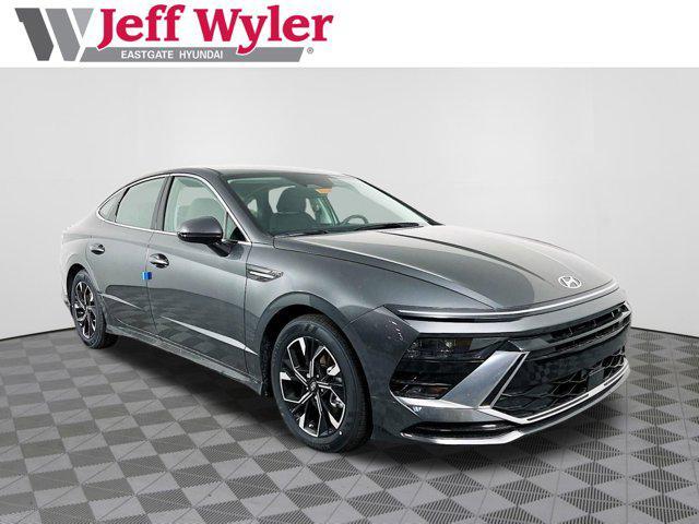 new 2025 Hyundai Sonata car, priced at $29,961