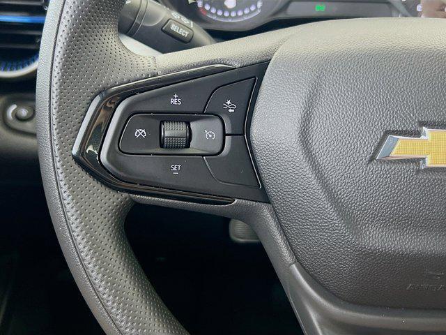 used 2025 Chevrolet Trax car, priced at $23,500