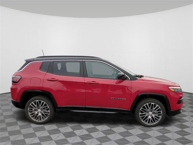 new 2024 Jeep Compass car, priced at $34,887