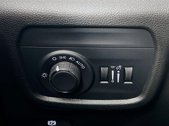 new 2025 Jeep Grand Cherokee L car, priced at $45,067