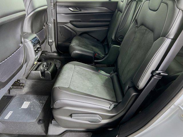 new 2025 Jeep Grand Cherokee L car, priced at $45,067