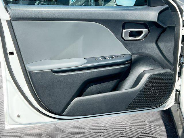 new 2025 Kia K4 car, priced at $23,332