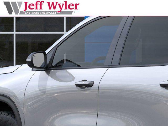 new 2025 Chevrolet Traverse car, priced at $50,795