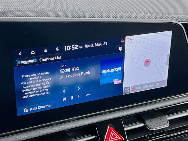 new 2025 Kia Niro car, priced at $30,552