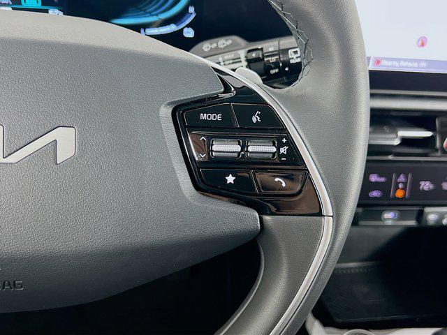 new 2025 Kia Niro car, priced at $30,552
