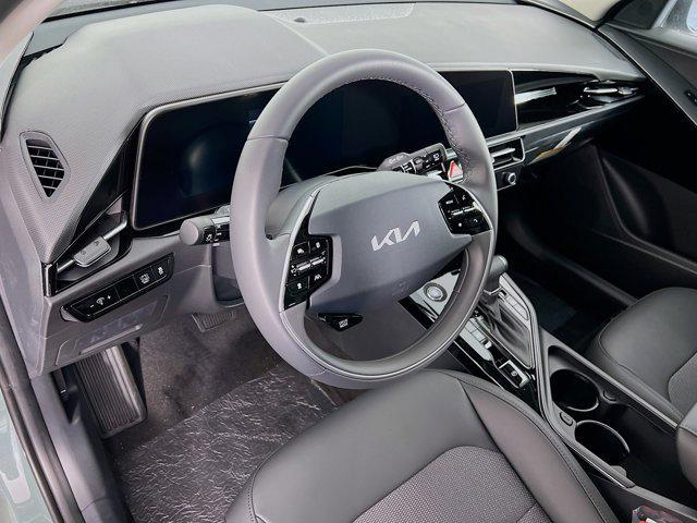 new 2025 Kia Niro car, priced at $30,552