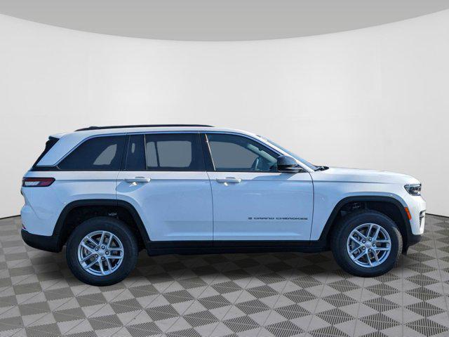 new 2024 Jeep Grand Cherokee car, priced at $35,763