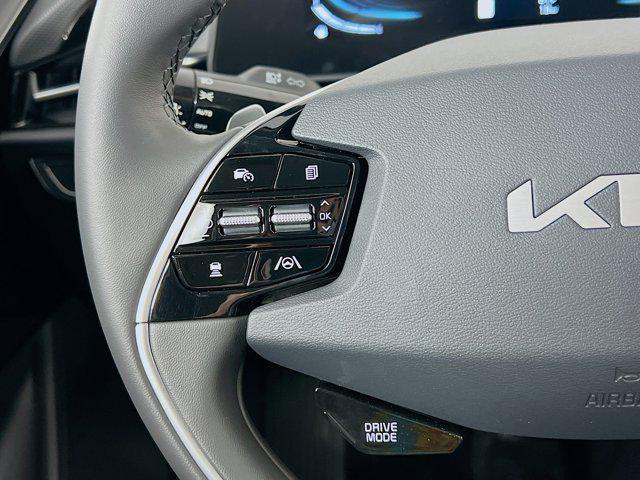 new 2025 Kia Niro car, priced at $29,807