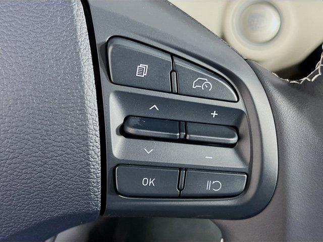 new 2025 Hyundai Venue car