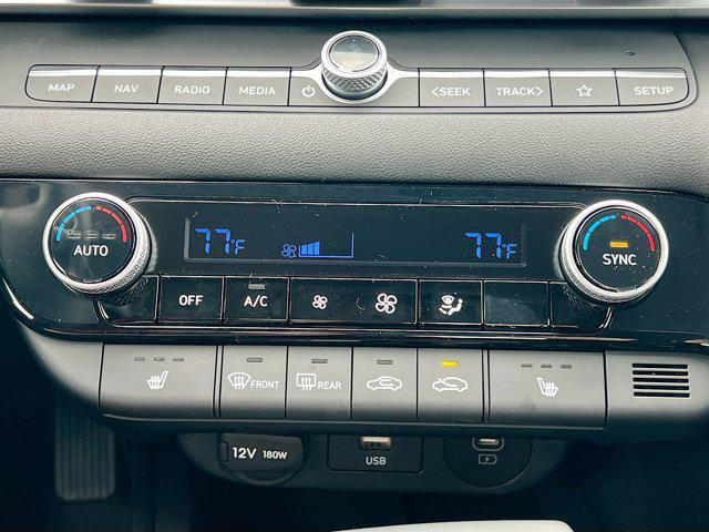 new 2025 Hyundai Elantra car, priced at $27,458