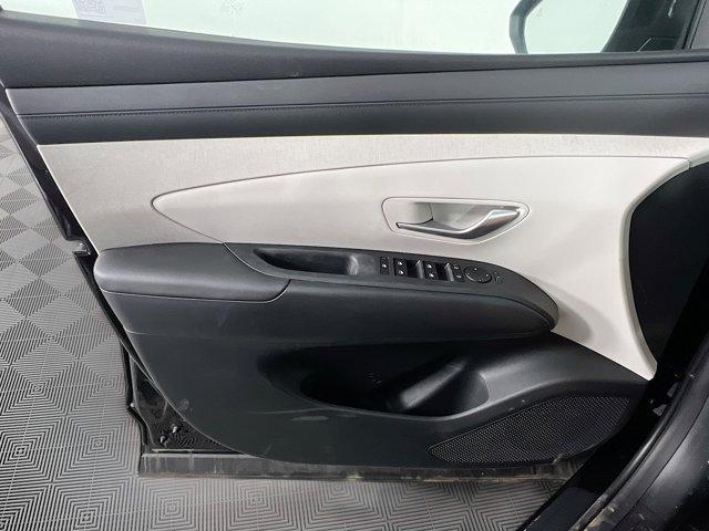 new 2025 Hyundai TUCSON Hybrid car, priced at $37,639