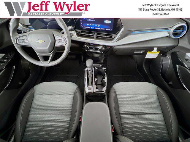 new 2025 Chevrolet Trax car, priced at $24,095