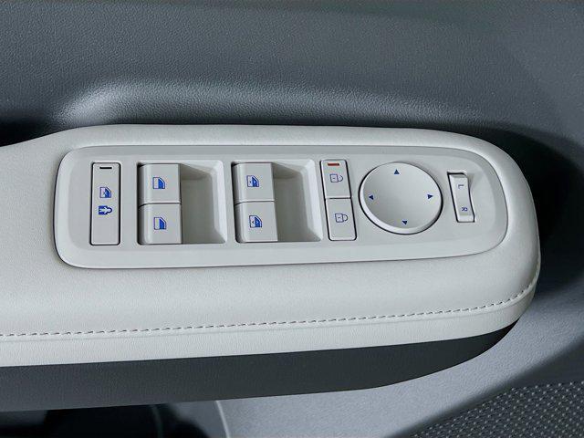 new 2025 Hyundai Santa Fe car, priced at $40,038