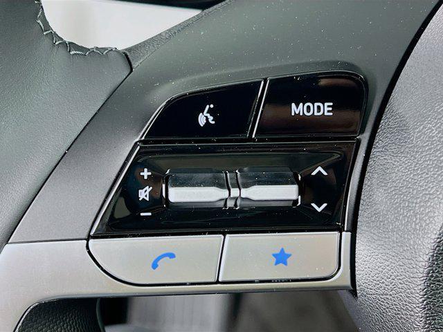 new 2025 Hyundai Elantra car, priced at $31,540