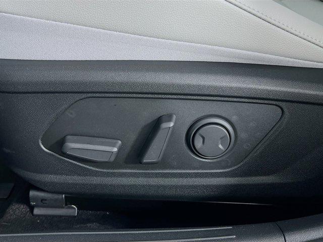 new 2025 Hyundai Elantra car, priced at $31,540