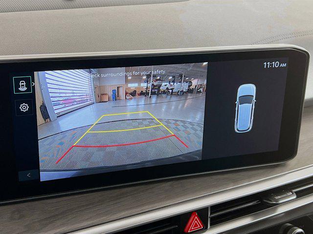 new 2025 Kia Sorento car, priced at $40,855