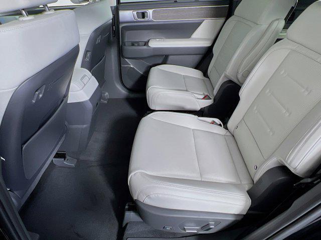 new 2025 Hyundai SANTA FE HEV car, priced at $51,015
