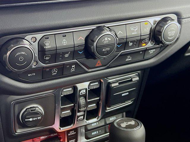 new 2025 Jeep Wrangler car, priced at $61,025