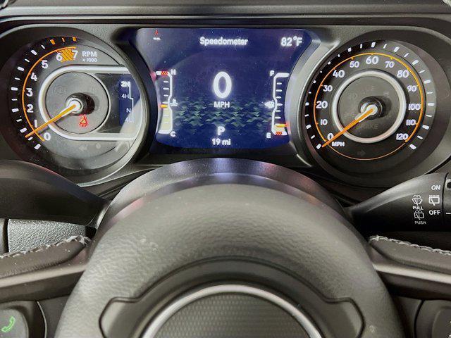 new 2025 Jeep Wrangler car, priced at $61,025