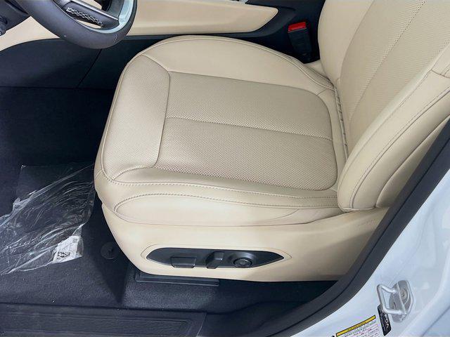 new 2025 Jeep Grand Cherokee L car, priced at $48,662