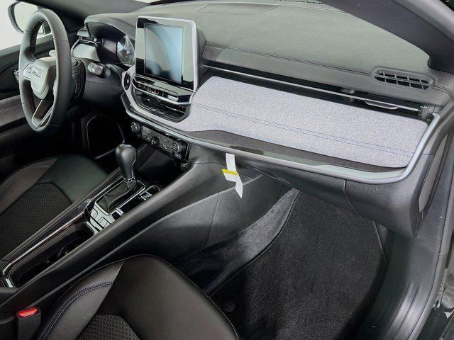new 2025 Jeep Compass car, priced at $28,563