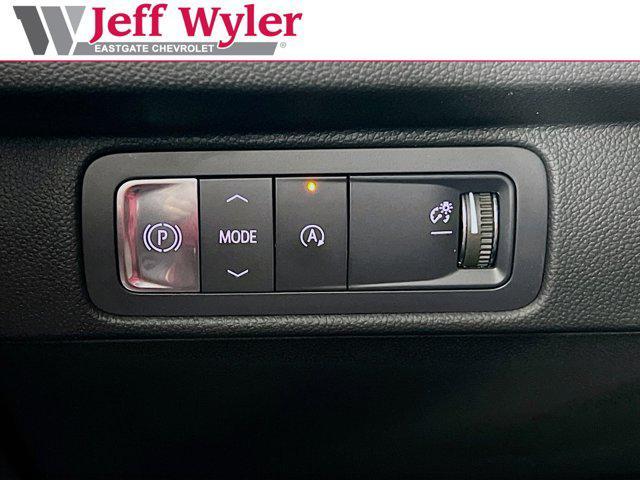 new 2025 Chevrolet Traverse car, priced at $44,615