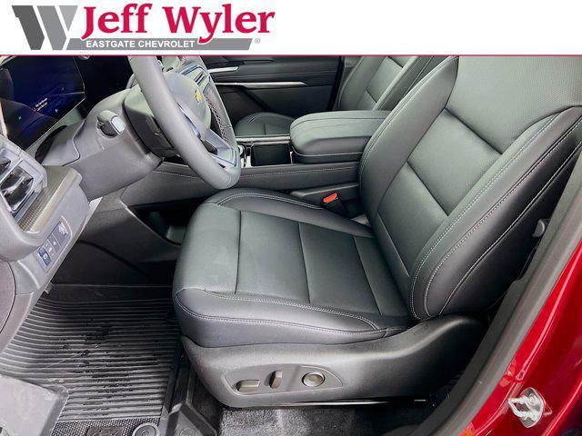 new 2025 Chevrolet Traverse car, priced at $44,615