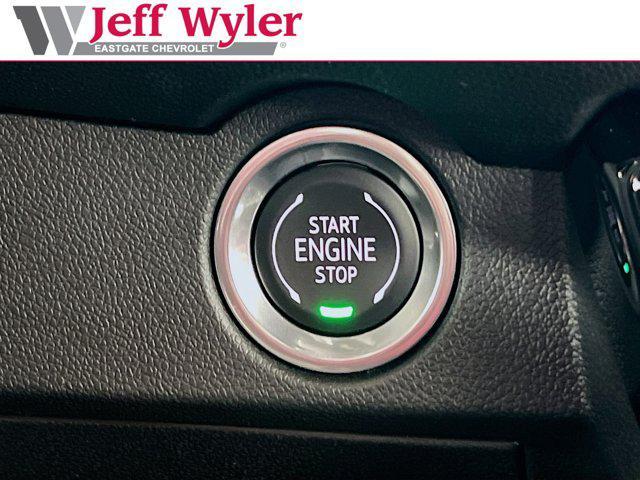 new 2025 Chevrolet Traverse car, priced at $44,615
