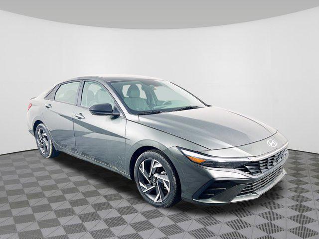 new 2025 Hyundai Elantra car, priced at $24,324