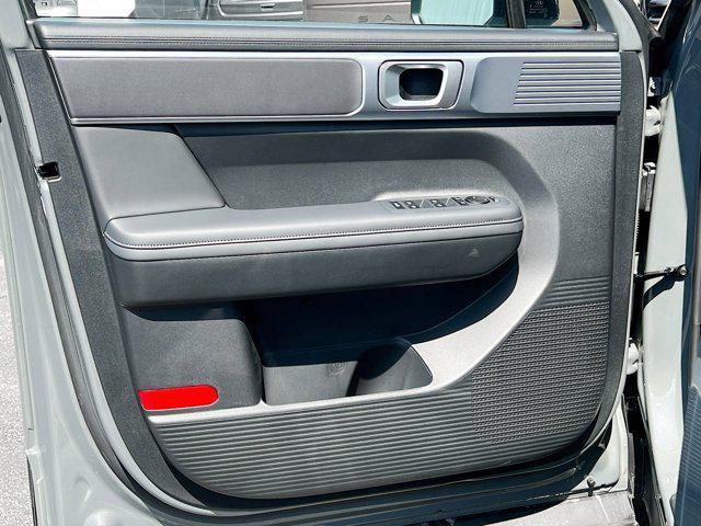 new 2025 Hyundai Santa Fe car, priced at $41,846