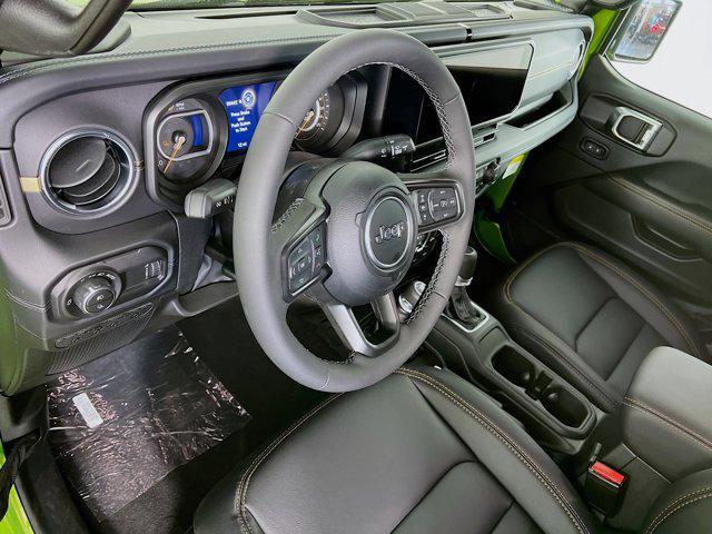new 2025 Jeep Gladiator car, priced at $50,175