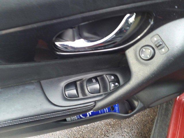 used 2018 Nissan Rogue car, priced at $14,667