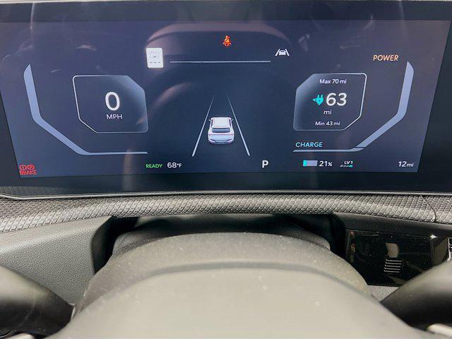 new 2025 Kia EV6 car, priced at $57,432