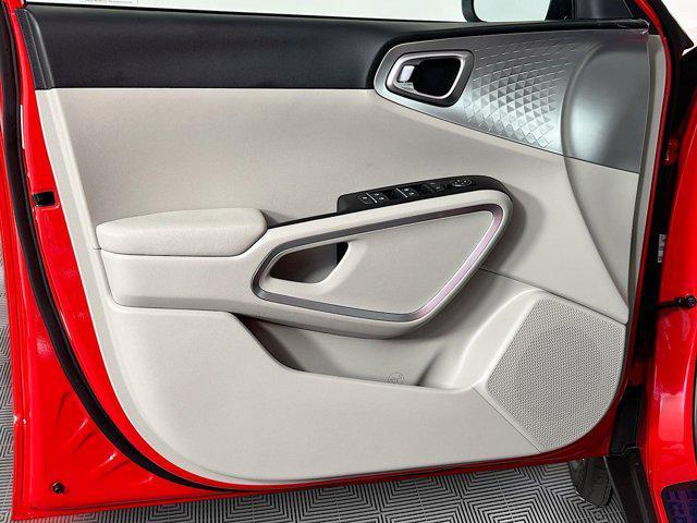 new 2025 Kia Soul car, priced at $20,957
