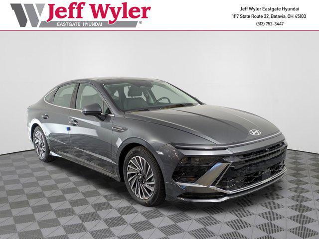 new 2025 Hyundai Sonata Hybrid car, priced at $38,367