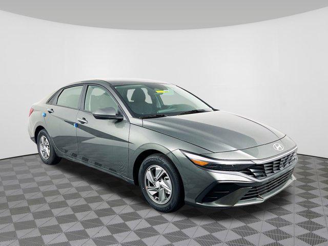 new 2025 Hyundai Elantra car, priced at $23,488